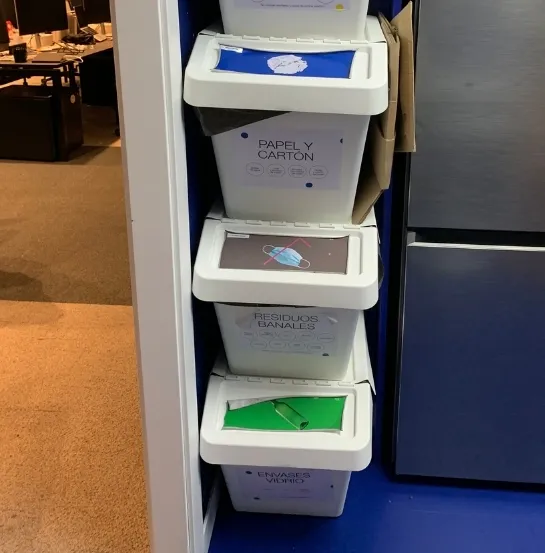 papeleras reciclaje oficinas